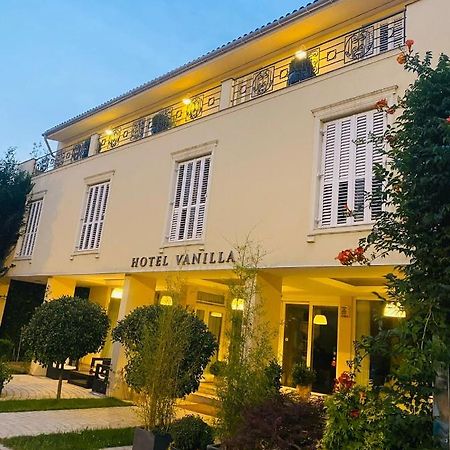 Hotel Vanilla Timisoara Bagian luar foto