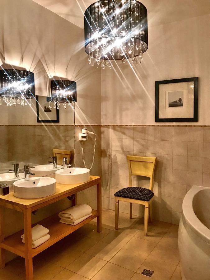 Hotel Vanilla Timisoara Bagian luar foto